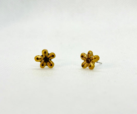 Handmade Gold Flower Earrings with Brown Details – Resin Floral Stud Earrings (Set of 2)