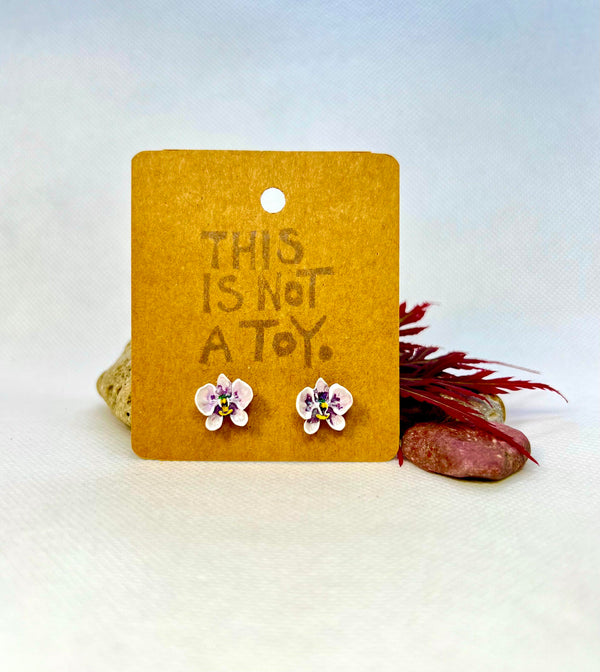 White-Purple orchid earrings