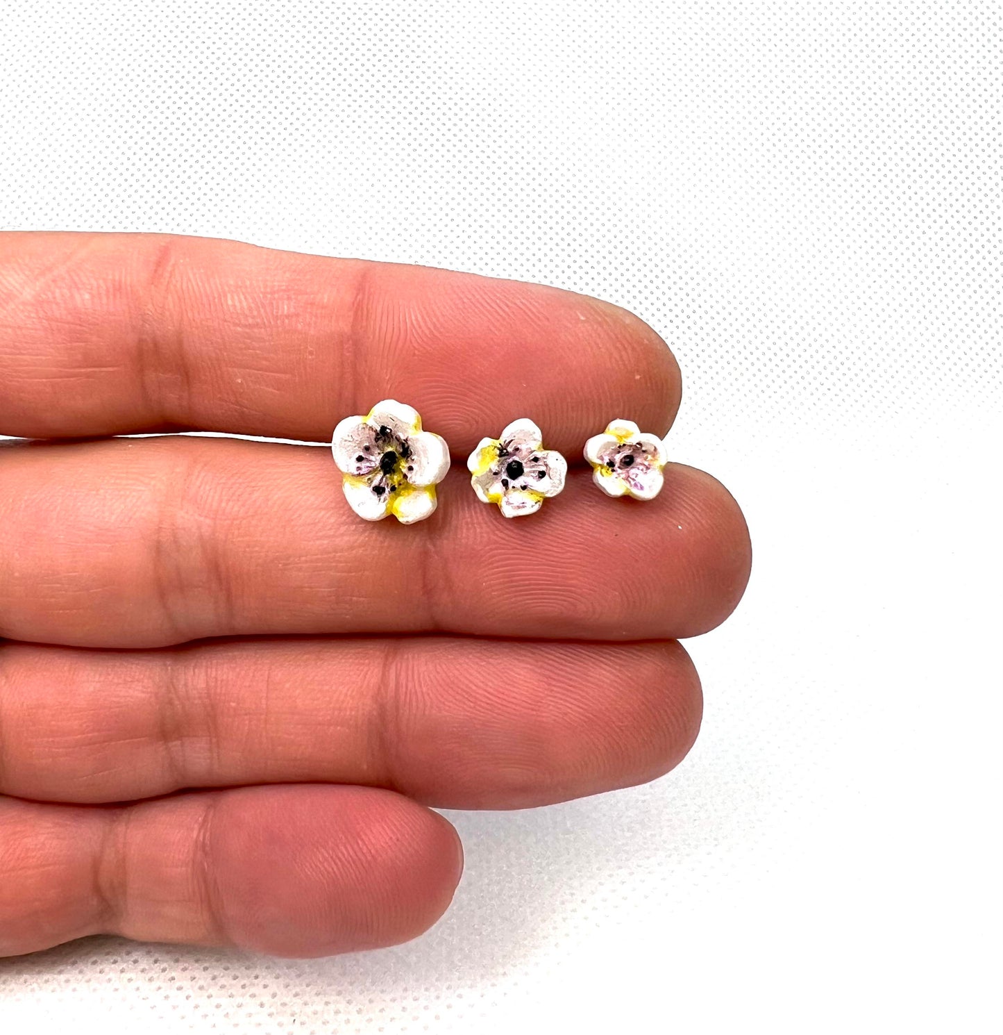 Abstract white flowers with pink shimmer earrings